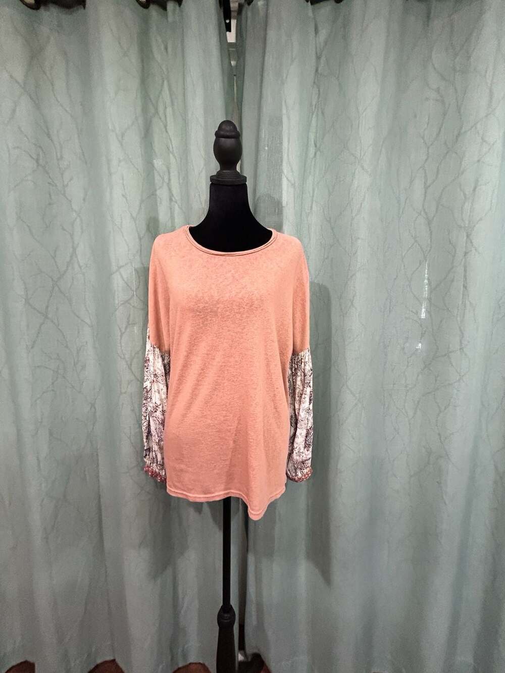 Easel Los Angeles Pink Long Sleeve Top with Floral Pattern Sleeves Size S